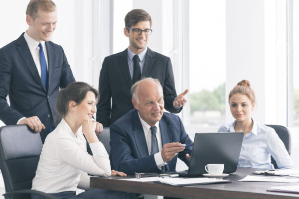 The Smart Way To Find Partners and Clients